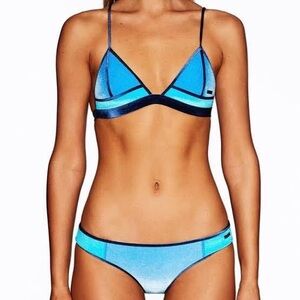 NWT Triangl Tootsie Bikini Cheeky Bottom in Blue Moon Size XS